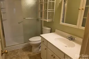 7513 Red Oak Ln, Charlotte, NC 28226 - Photo 13