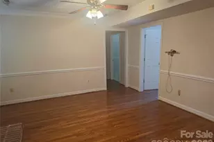 7513 Red Oak Ln, Charlotte, NC 28226 - Photo 7