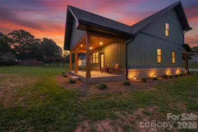 75 2nd Avenue SE, Taylorsville, NC 28681 - Photo 5