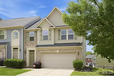 1760 Evergreen Drive, Charlotte, NC 28208 - Photo 3