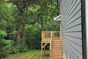 104 10th Ave SE, Hickory, NC 28602 - Photo 9