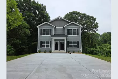 104 10th Avenue SE, Hickory, NC 28602 - Photo 1