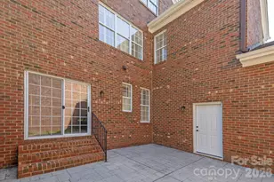 9323 Bonnie Briar Cir, Charlotte, NC 28277 - Photo 41