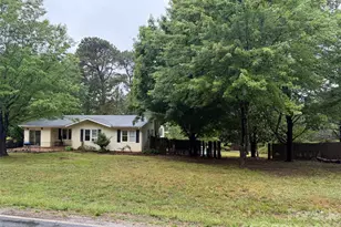 2723 Tatertown Loop, Nebo, NC 28761 - Photo 3