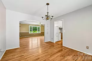 8417 Rolling Hills Ave, Hickory, NC 28602 - Photo 17