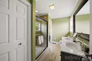 276 Four Diamond Dr, Seven Devils, NC 28604 - Photo 23