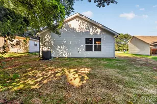 157 Third Street E, Gaffney, SC 29340 - Photo 7
