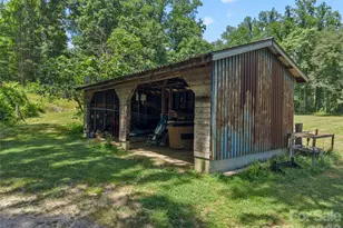 563 Burgess Rd, Mill Spring, NC 28756 - Photo 25
