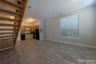 1020 E 36th St, Charlotte, NC 28205 - Photo 3