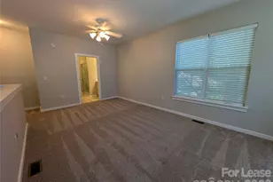 1020 E 36th St, Charlotte, NC 28205 - Photo 13
