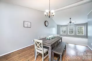 4158 Arrowhead Dr NE, Hickory, NC 28601 - Photo 13