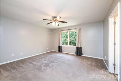 4158 Arrowhead Drive NE, Hickory, NC 28601 - Photo 21
