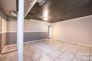 4158 Arrowhead Dr NE, Hickory, NC 28601 - Photo 37