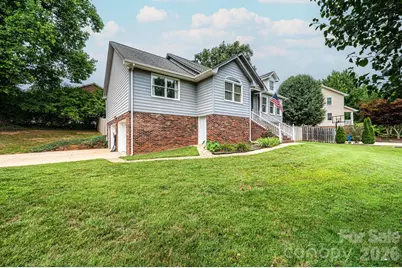 4158 Arrowhead Drive NE, Hickory, NC 28601 - Photo 3