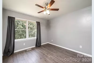 4158 Arrowhead Drive NE, Hickory, NC 28601 - Photo 29