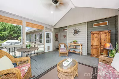 7032 Kidwelly Lane, Matthews, NC 28104 - Photo 17