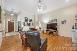 7032 Kidwelly Ln, Matthews, NC 28104 - Photo 11