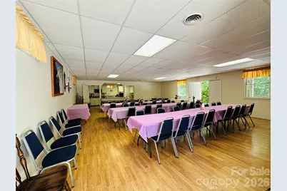 422 US Highway 19E Highway, Spruce Pine, NC 28777 - Photo 25