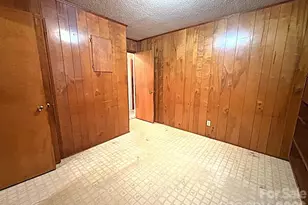 723 Kings Mountain St, Clover, SC 29710 - Photo 11