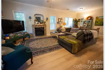 1392 21st Avenue NE, Hickory, NC 28601 - Photo 5