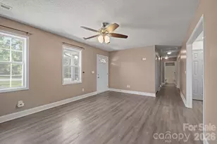 114 Glenwood Valley Dr, Harmony, NC 28634 - Photo 7