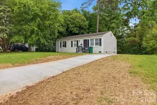 2725 Thornton Rd, Charlotte, NC 28208 - Photo 15