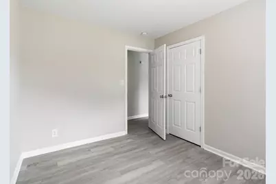 2725 Thornton Road, Charlotte, NC 28208 - Photo 9