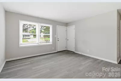 2725 Thornton Road, Charlotte, NC 28208 - Photo 3