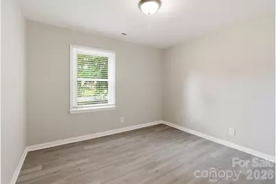 2725 Thornton Road, Charlotte, NC 28208 - Photo 9