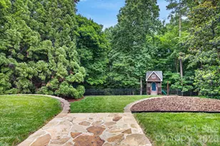 2929 Providence Trail Ln, Charlotte, NC 28270 - Photo 45