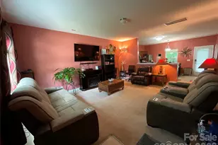 11213 Deer Stand Ct, Charlotte, NC 28214 - Photo 9