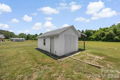 40047 Old Salisbury Road, New London, NC 28127 - Photo 37