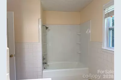 267 Hoopaugh Avenue, Ellenboro, NC 28040 - Photo 17