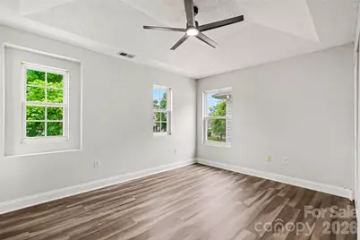 6010 Raisin Tree Lane, Charlotte, NC 28215 - Photo 21