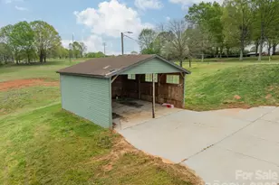 1410 Mays Chapel Church Rd, Newton, NC 28658 - Photo 17