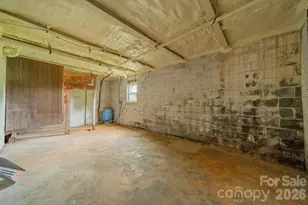 1410 Mays Chapel Church Rd, Newton, NC 28658 - Photo 31