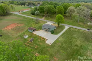1410 Mays Chapel Church Rd, Newton, NC 28658 - Photo 7