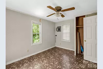 247 Legacy Layne Drive, Hendersonville, NC 28792 - Photo 31