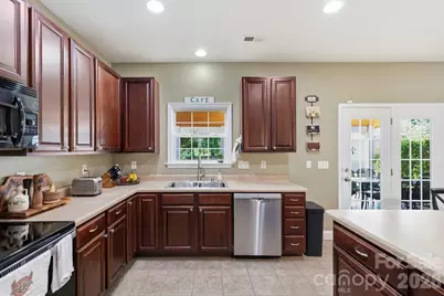 266 Wildbriar Road, Fletcher, NC 28732 - Photo 15