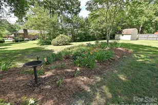 218 Sturbridge Dr, Charlotte, NC 28214 - Photo 29