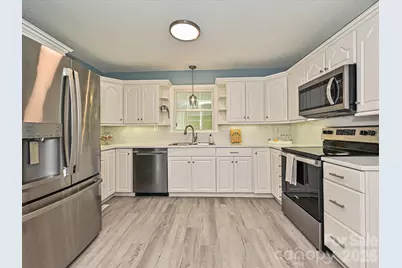 218 Sturbridge Drive, Charlotte, NC 28214 - Photo 15