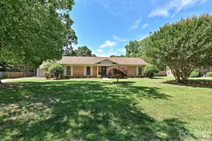 218 Sturbridge Dr, Charlotte, NC 28214 - Photo 3