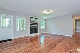 218 Sturbridge Dr, Charlotte, NC 28214 - Photo 11