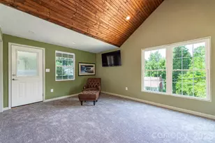65 Walnut St, Marion, NC 28752 - Photo 27