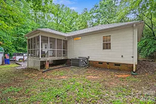 8904 Gosnell Dr, Charlotte, NC 28227 - Photo 23