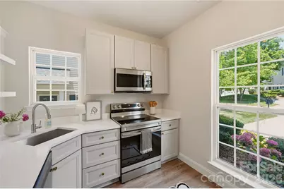 1514 Sylvia Court, Charlotte, NC 28205 - Photo 7