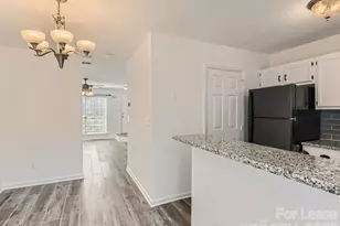 8281 Golf Ridge Dr, Charlotte, NC 28277 - Photo 7