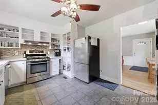 2736 Palm Ave, Charlotte, NC 28205 - Photo 13