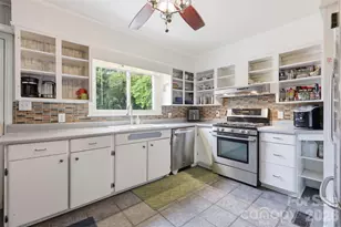 2736 Palm Ave, Charlotte, NC 28205 - Photo 9