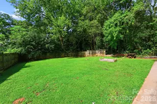 2736 Palm Ave, Charlotte, NC 28205 - Photo 19